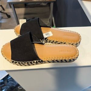 Old navy slides 9